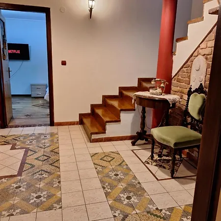 Apartment C.1 Elia Old_town *